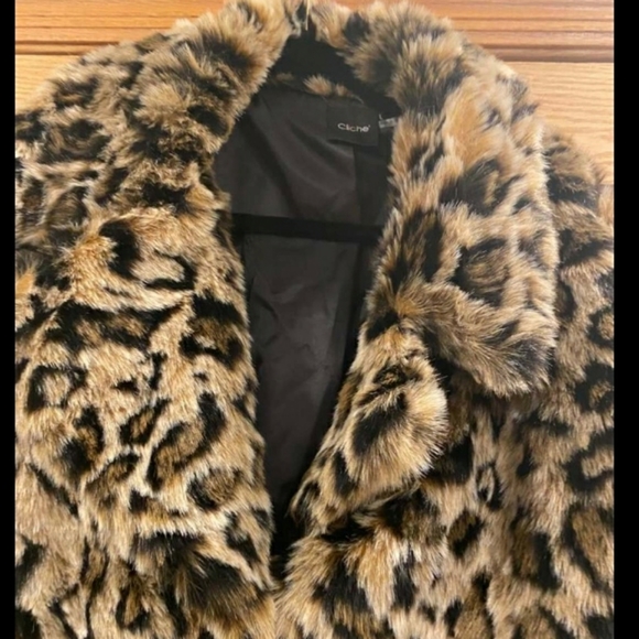 Cliche Leopard Print Coat - Picture 5 of 15